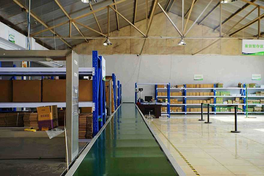 金年会AGV无人叉车运行效率高、准确性高