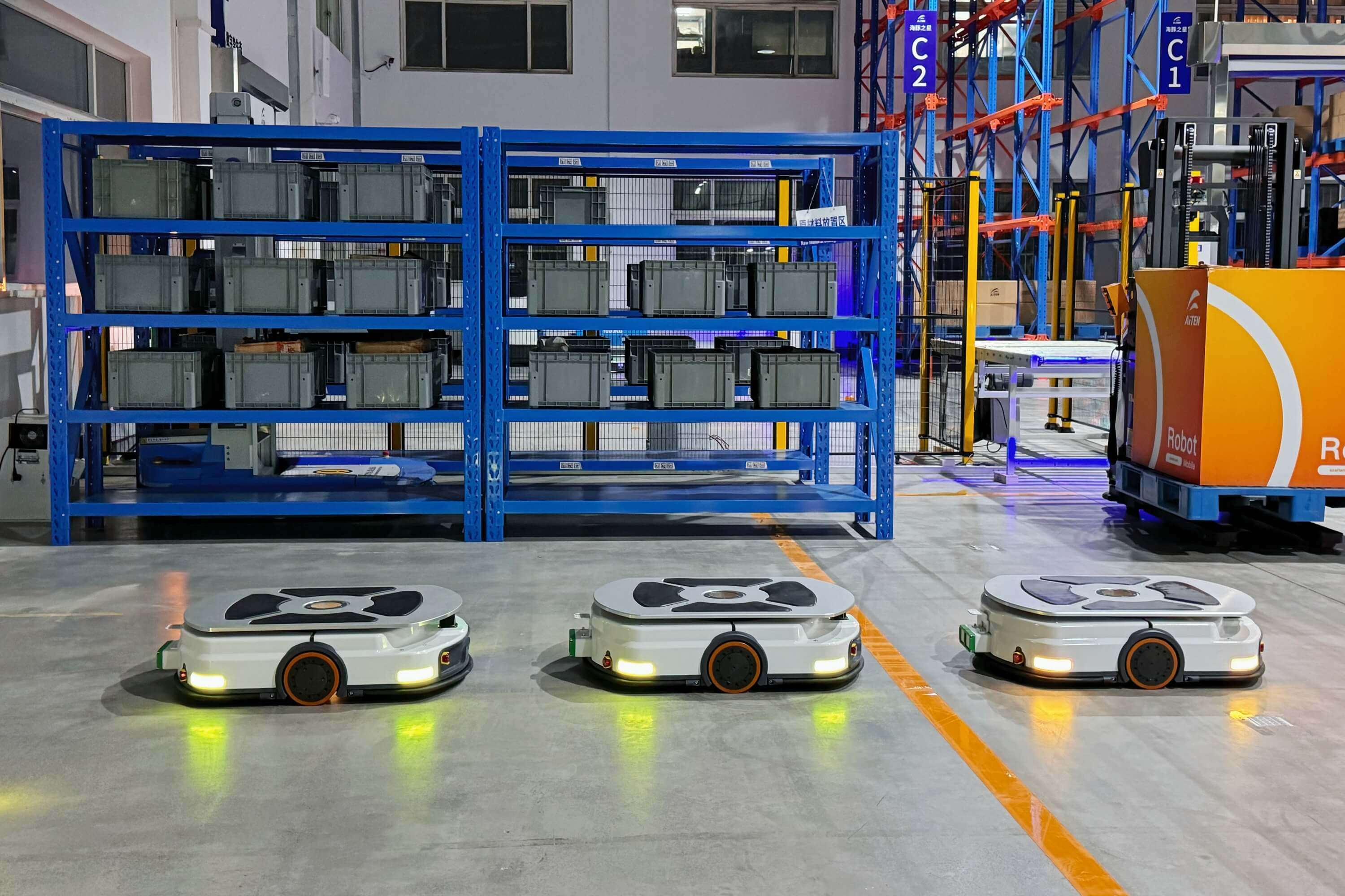 金年会AMR托盘搬运车：赋能仓库自动化托盘运输